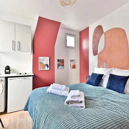 Charmant Studio Dans Le Centre De Paris - III