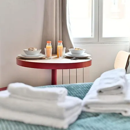 Apartment Charmant Studio Dans Le Centre De Paris - III